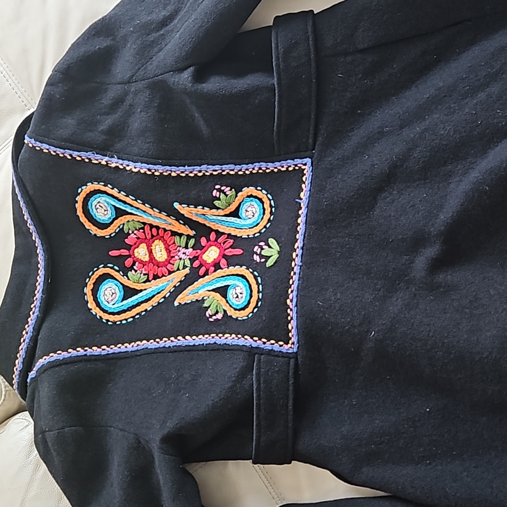 Jacket - Picture 2 of 4